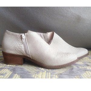 Not rated-Jasper- Cream  / Size 6